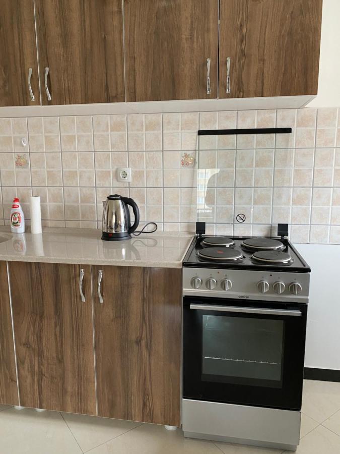Capital Apartment Prishtina Пристина Екстериор снимка
