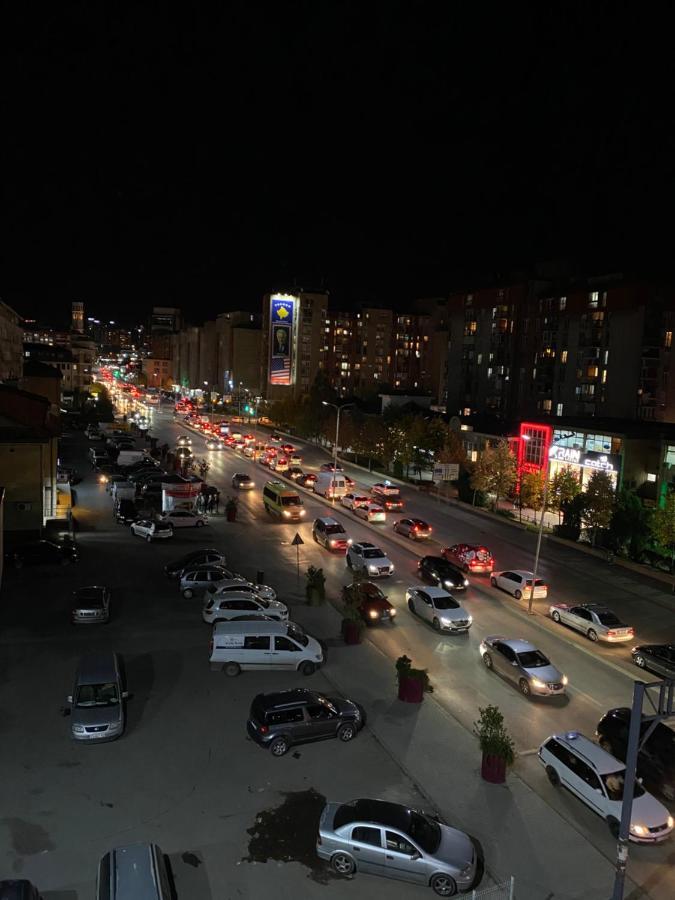 Capital Apartment Prishtina Пристина Екстериор снимка